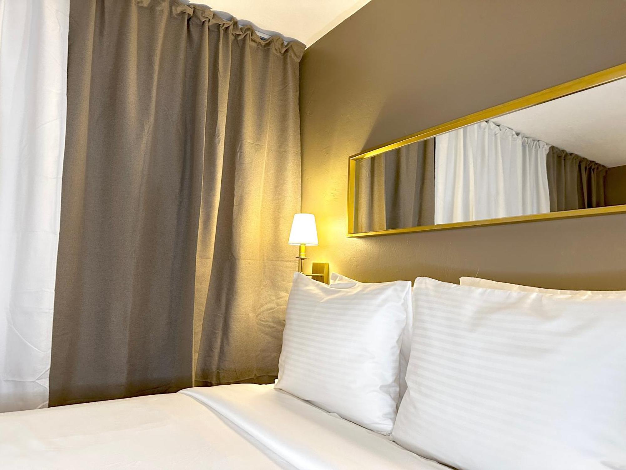 Tb Hotel Майами Экстерьер фото